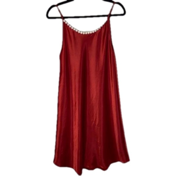 Vintage Dresses & Skirts - Vintage Red Satin Slip Dress Appliquéd Daisy Trim Midi 1 Tiny Flaw Size Small